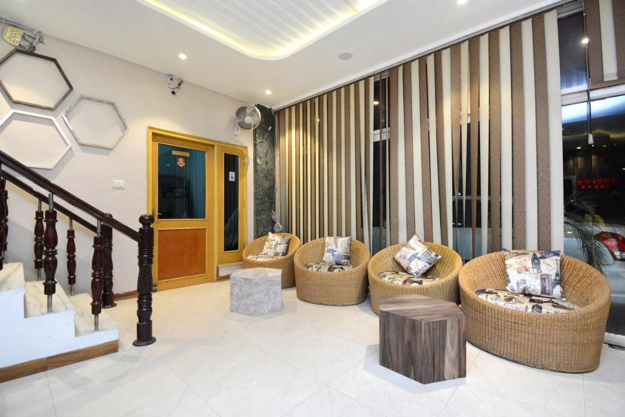 Hotel Ricky International Amritsar Exterior photo