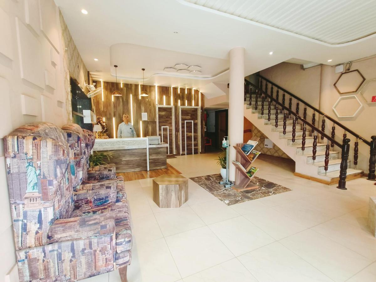 Hotel Ricky International Amritsar Exterior photo