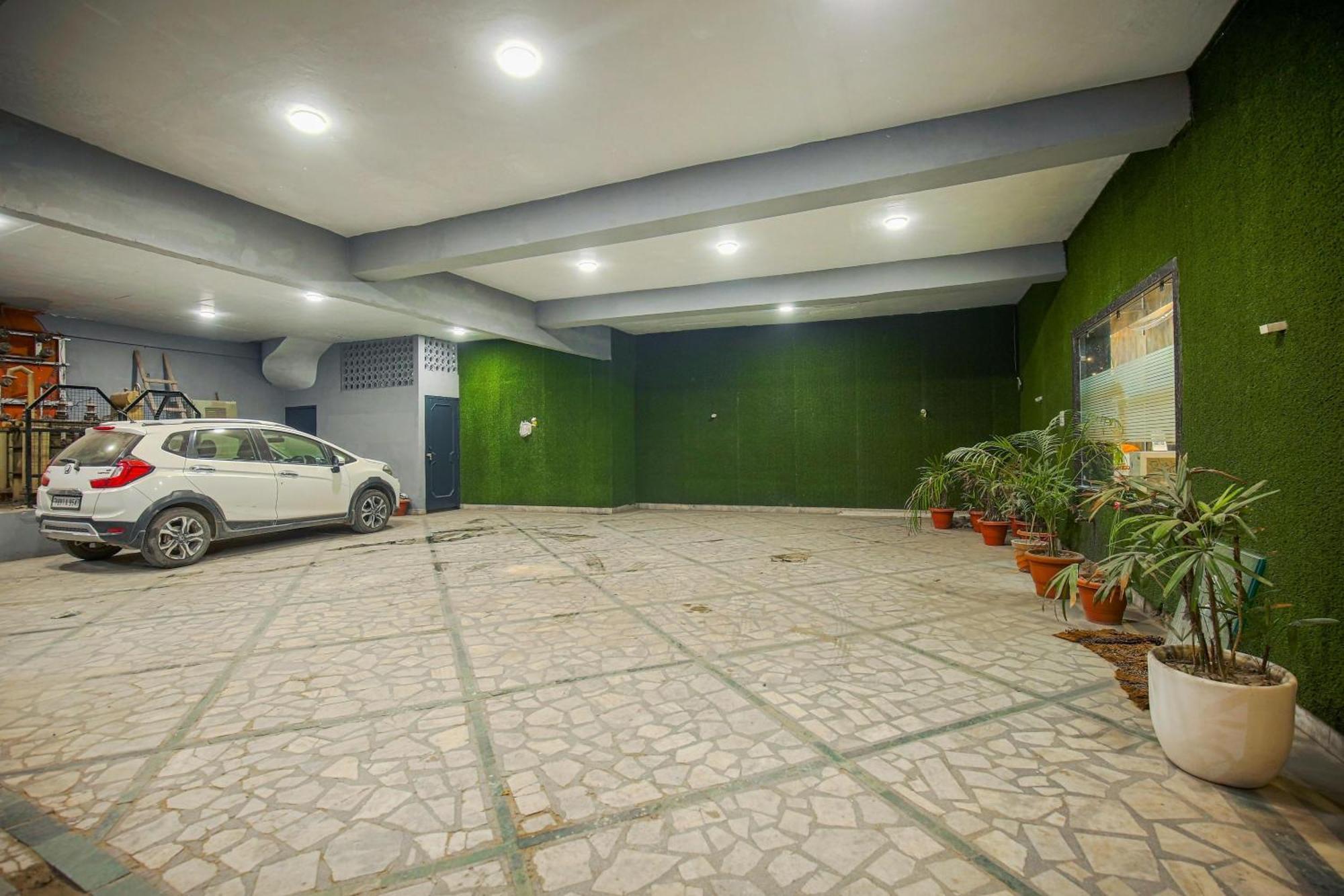 Hotel Ricky International Amritsar Exterior photo