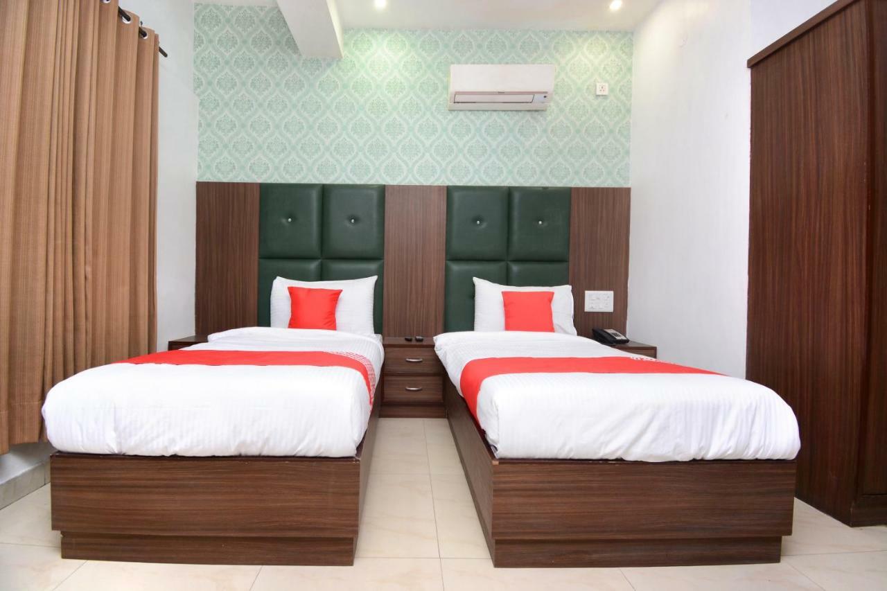 Hotel Ricky International Amritsar Exterior photo
